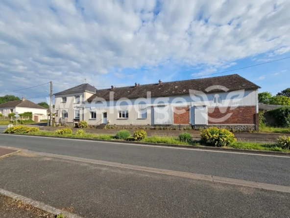 Ensemble immobilier à Illiers-Combray avec maison, atelier et garages