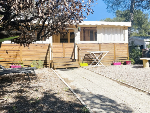 Mobilhome 3 chambres dans parc de loisirs 5 étoiles à Puget-sur-Argens
