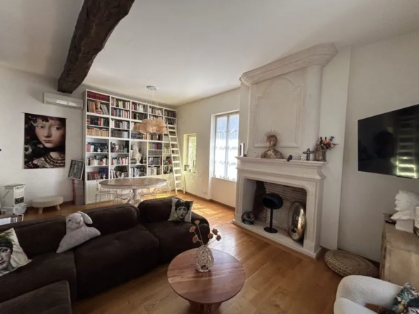 Appartement à vendre à Périgueux, 3 pièces, 90 m² avec terrasse, quartier historique