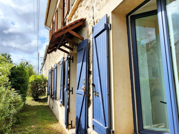 Appartement T2 rénové avec jardin ou parking à Chaumontel