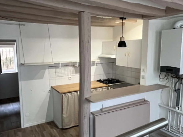 Investissez dans un appartement T1 en centre-ville d'Auxerre