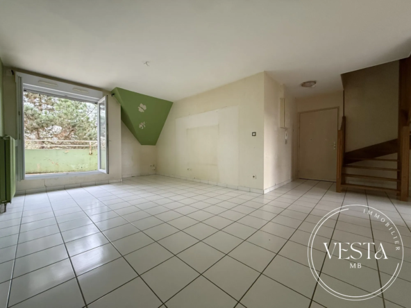 Appartement duplex T4 à vendre à Fontaine-lès-Dijon avec balcon et grande luminosité