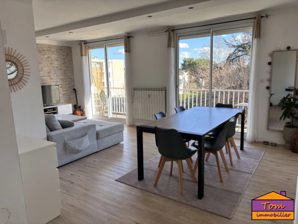Appartement T3 rénové à Béziers avec vue sur jardin et balcon