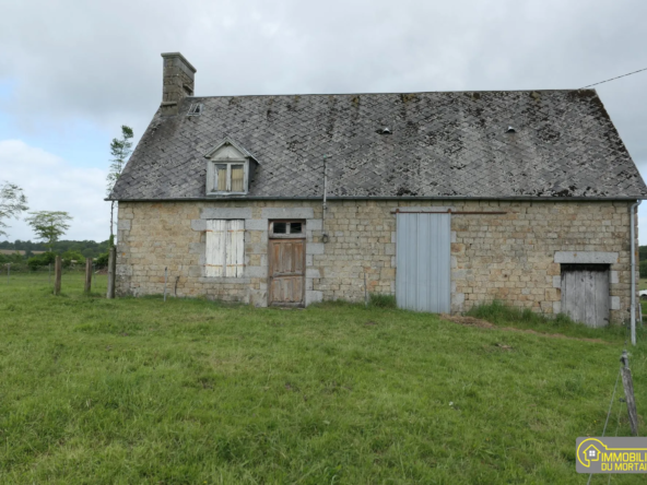 Maison en pierre à rénover avec terrain de 2400 m² à Saint-Clément-Rancoudray