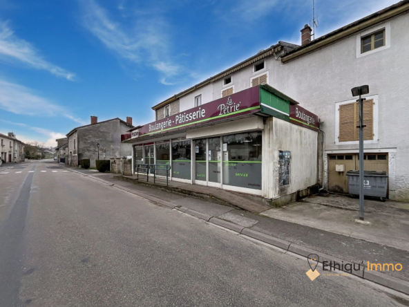 Maison ancienne avec potentiel à Doulaincourt, proche Froncles et Chaumont