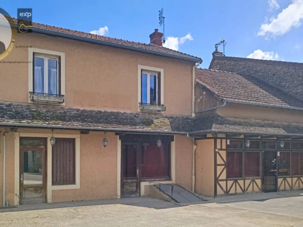Vue gélé Immeuble de 200 m² à vendre dans un charmant village bourguignon