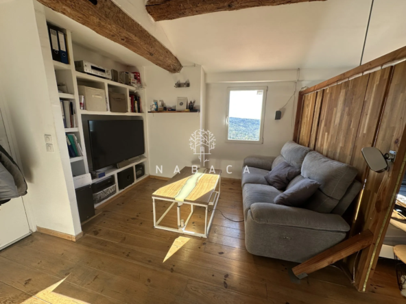 Appartement à vendre à Grasse avec vue mer panoramique - 32 m²