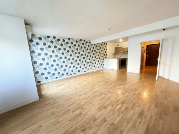 Appartement T2 avec balcon dans résidence senior au cœur de Châteauroux