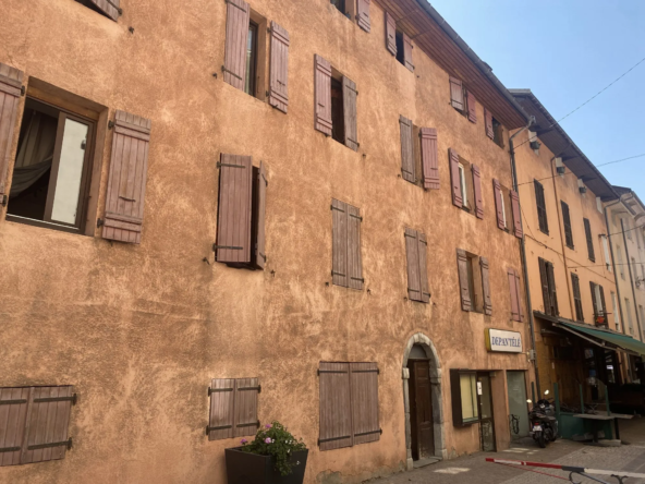 Appartement 3 pièces avec loggia et terrasse à Moûtiers en Tarentaise