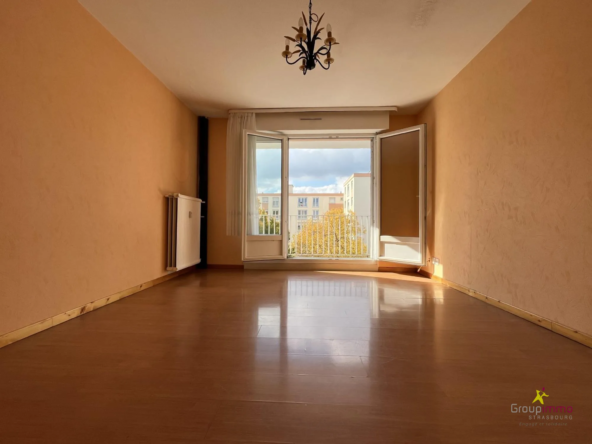 Appartement 2 pièces avec balcon et stationnement à Schiltigheim