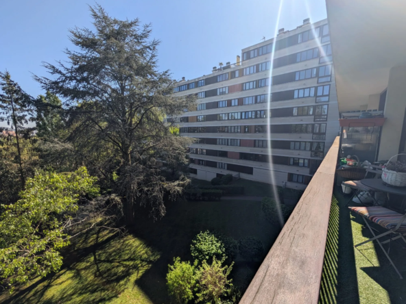 Appartement T3 lumineux avec balcon et parking à Fontenay-le-Fleury
