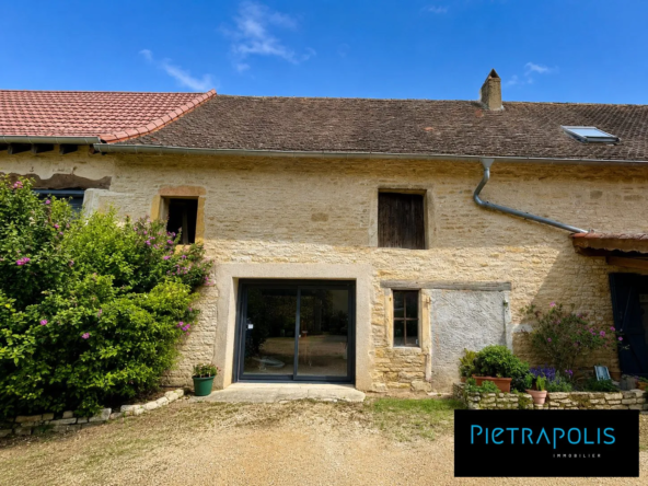 Grange à rénover à La Salle - potentiel 100 m² en Mâconnais