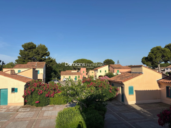 Appartement deux pièces à vendre à Argelès-sur-Mer avec piscine et terrasse