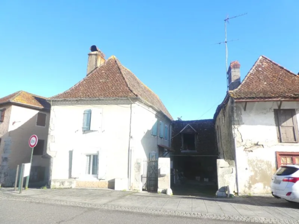 Maison de village à Baigts-de-Béarn avec grand potentiel de rénovation