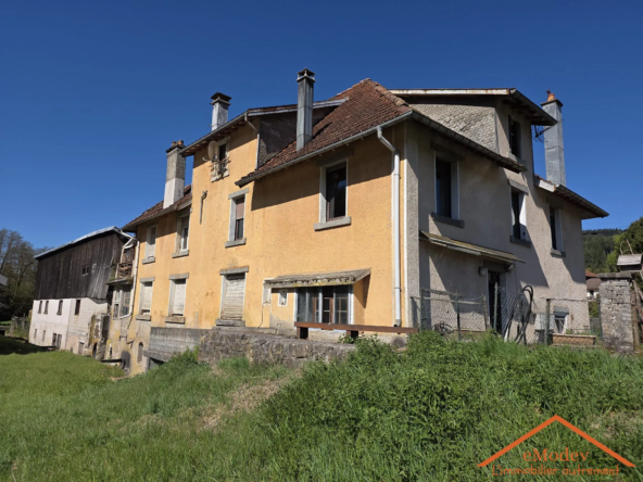 Ancien moulin 1773 à rénover avec fort potentiel à La Forge