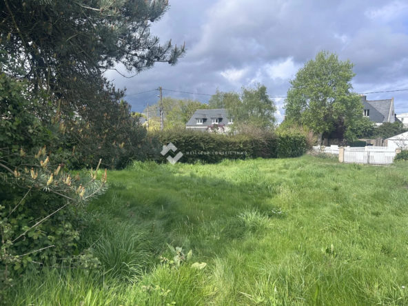 Terrain à bâtir de 402 m² à Binic-Étables-sur-Mer, viabilisé et proche mer