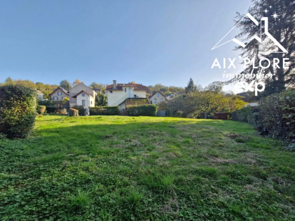 Terrain constructible de 595m² à Jacob-Bellecombette proche Chambéry