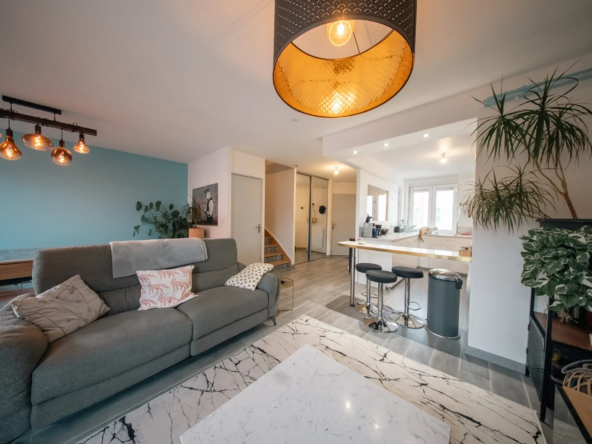 Appartement Duplex T4 de 81 m² avec balcon et cave à Clermont-Ferrand