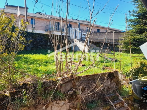 Immeuble de rapport à rénover à Lacaune avec vue sur la vallée