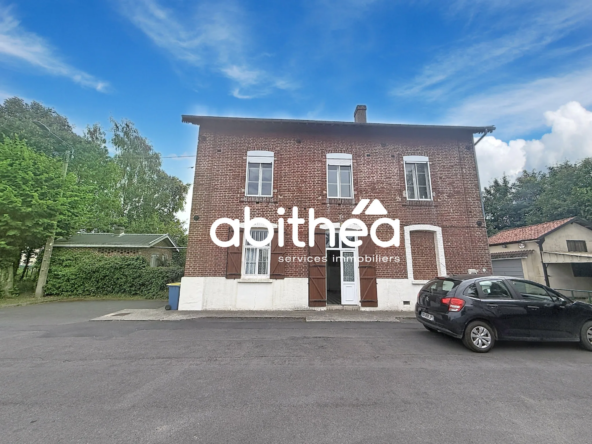 Maison individuelle à rénover avec charme, ancienne gare, jardin et dépendances à Dainville