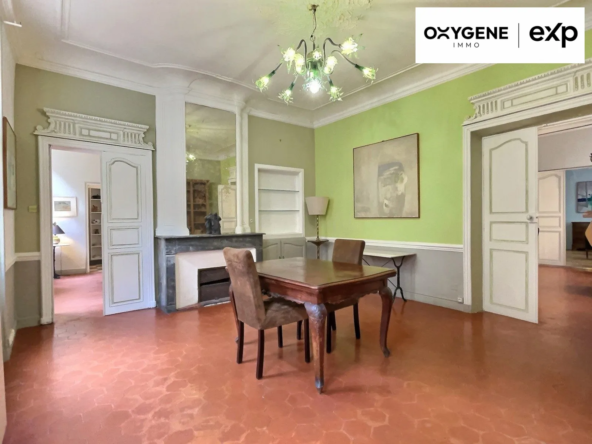 Appartement bourgeois avec cachet du XVIIIe siècle en plein centre de Perpignan