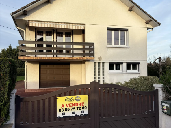 Pavillon à vendre à Louhans : maison lumineuse avec terrain clos