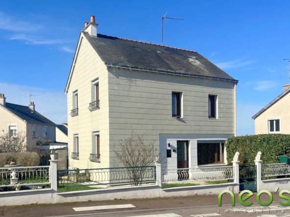 Maison à vendre à Chemillé avec 4 chambres et terrasse de 140 m²