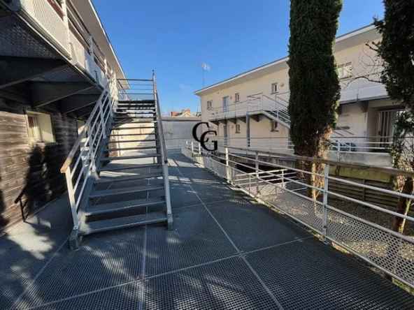 Appartement T2 meublé à Rezé avec stationnement et cave - Résidence le Patio