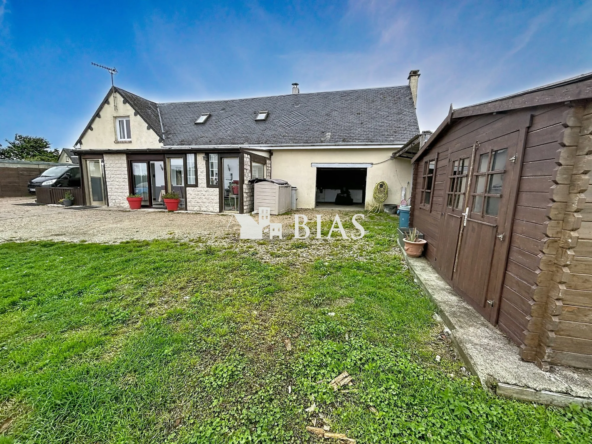 Maison à vendre à Bosc Roger Sur Buchy, 140 m², terrain arboré, garage, calme