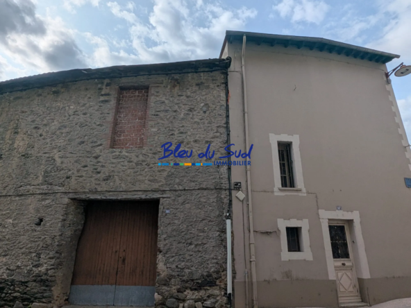 Maison à rénover avec grange attenante à Olette, vue montagnes