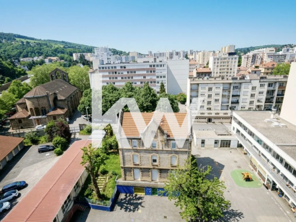 À vendre Appartement T2 avec Vue Panoramique à Saint-Étienne