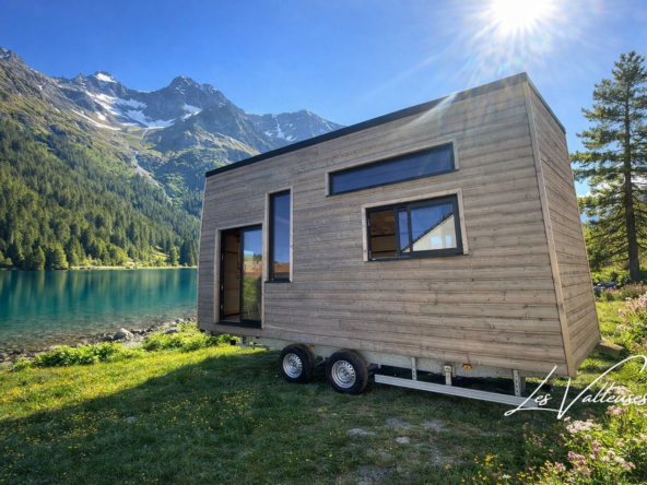 Tiny House en Bois Neuve à Denestanville - 12 m² pour Camping ou Investissement