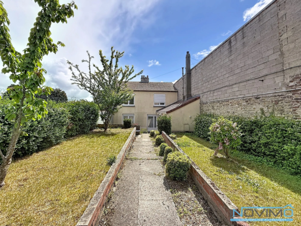 Maison semi plain-pied à Dunkerque avec 3 chambres, garage et jardin – Opportunité à saisir