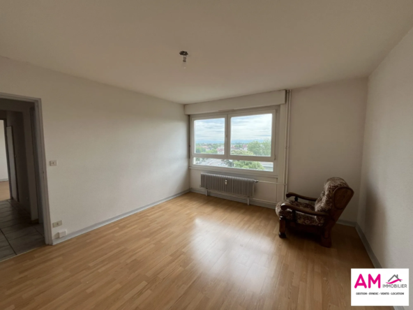 Appartement 2 pièces avec parking et cave à Cernay - Idéal retraités ou investisseur