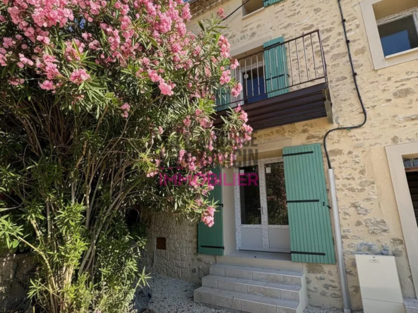 Appartement T3 rénové avec balcon et garage à Vacqueyras - Opportunité à saisir