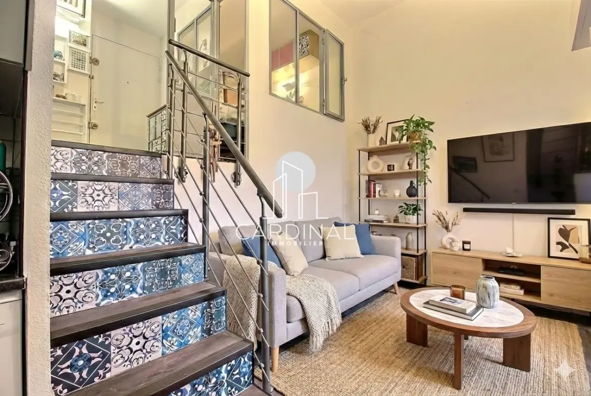Appartement en vente à terme avec vue mer à La Londe-les-Maures 