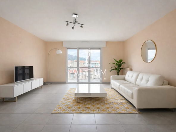 Appartement traversant 3 pièces avec terrasse et cave à Gap