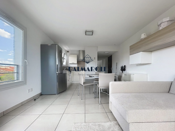 Appartement T2 lumineux avec terrasse et parking à Perpignan Clos Banet
