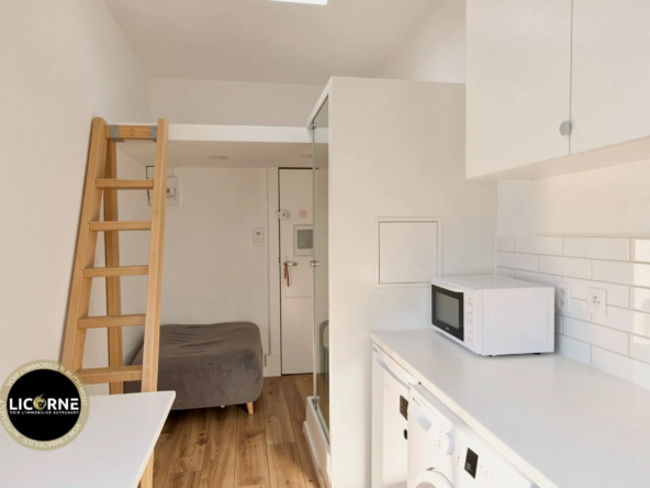 Studette vue mezzanine Investissez dans cette studette lucrative à Marseille Saint Giniez, quartier de prestige