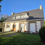 Maison à rénover avec grand terrain à Saint-Thuriau, environnement bucolique