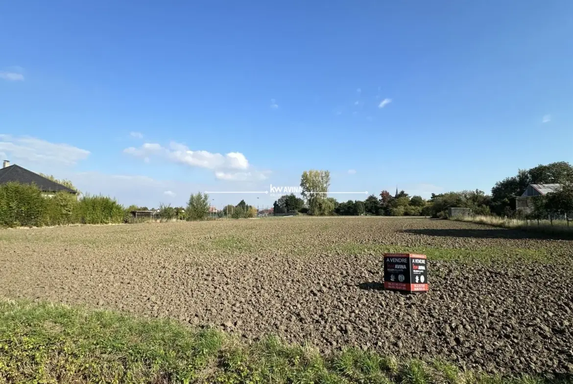Terrain à bâtir de 1997 m² à Locon, secteur calme et verdoyant 