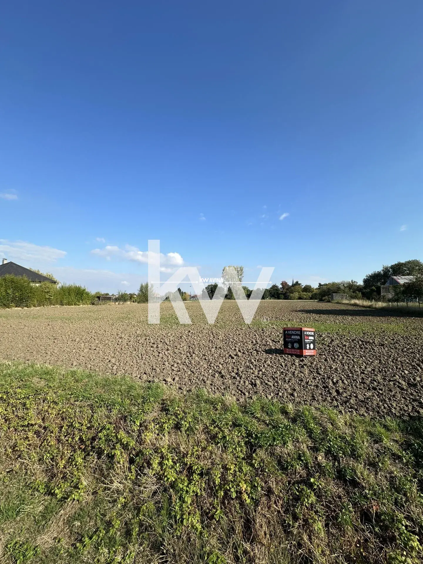 Terrain à bâtir de 1997 m² à Locon, secteur calme et verdoyant 