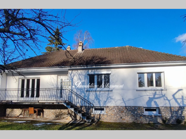Belle maison à vendre à Beaumont le Roger avec 3 chambres et grand jardin clos