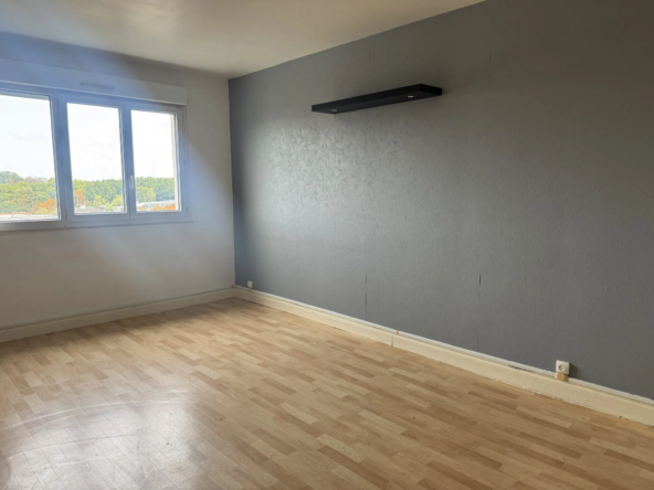 Appartement 2 pièces à Reims - Secteur Courlancy avec parking et vue agréable