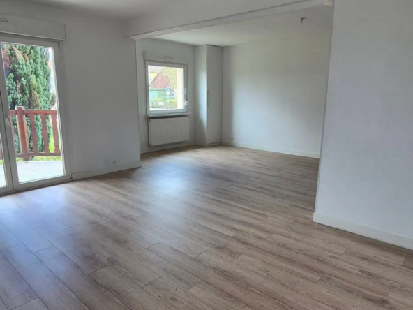 À vendre : Appartement F3 lumineux de 78 m² à Freyming-Merlebach avec balcon et garage