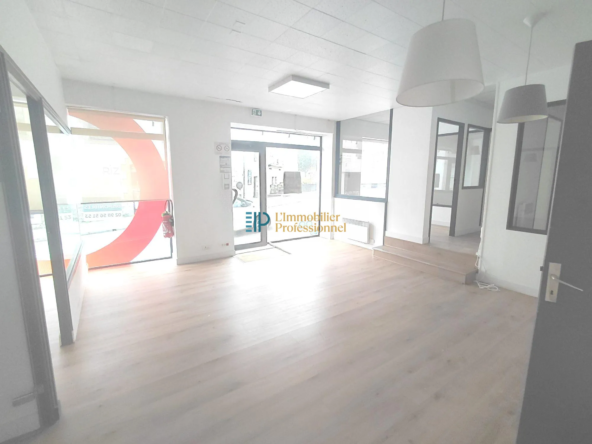 Bureaux à vendre de 89 m² au centre-ville de Quimper - Idéal professionnels