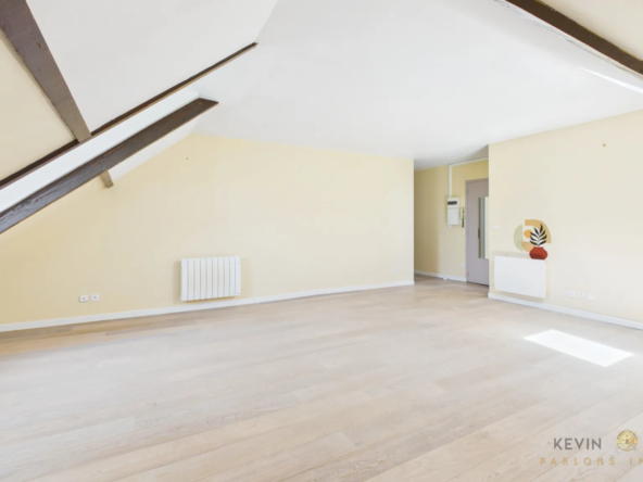Bel appartement T3 lumineux à Corbeil-Essonnes avec parking et vue dégagée