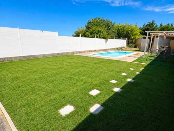 Villa récente avec piscine à Gallargues-le-Montueux proche Nîmes et Montpellier
