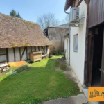 Murs commerciaux et fonds de commerce avec logement à Brinon-sur-Sauldre