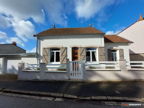 maison avec garage Maison individuelle avec 3 chambres, jardin et grand garage à Abbeville
